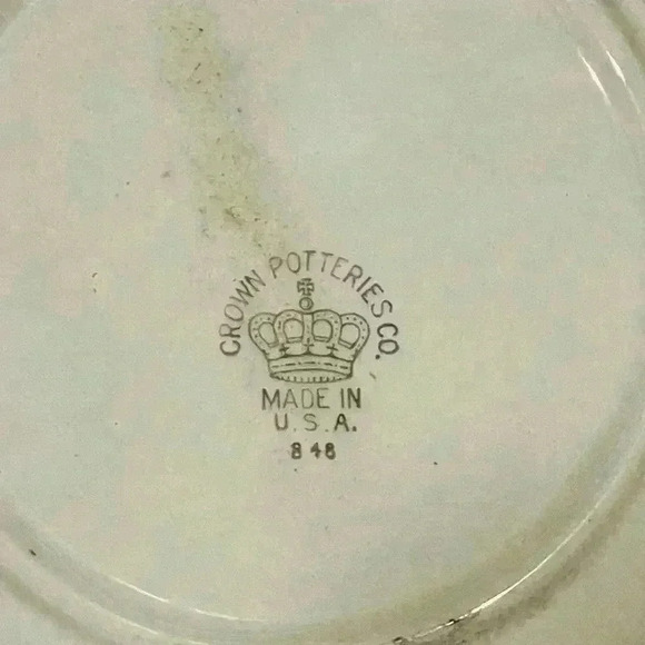 Vintage Maggie Hartnett Painted Plates - Picture 6 of 6